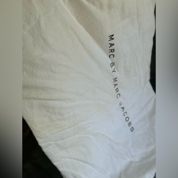 Marc Jacob's Work It Cindy Top Handle - Picture 10 of 10